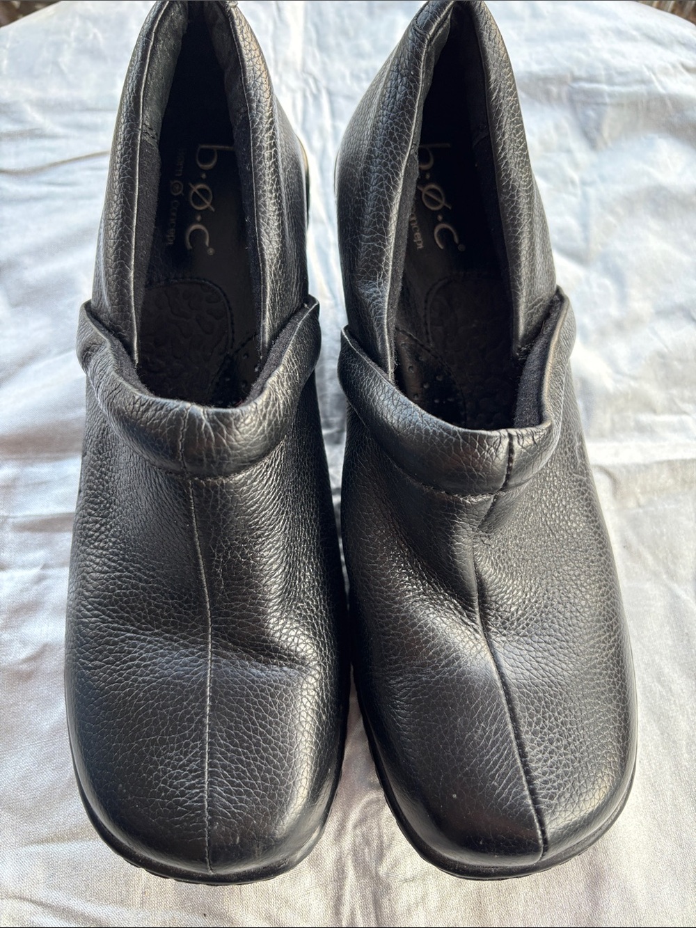 b.o.c. Black Pebbled Leather Slip-On Clogs